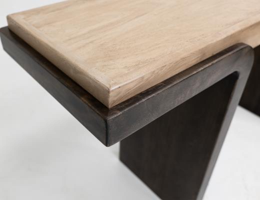 Console - view 5