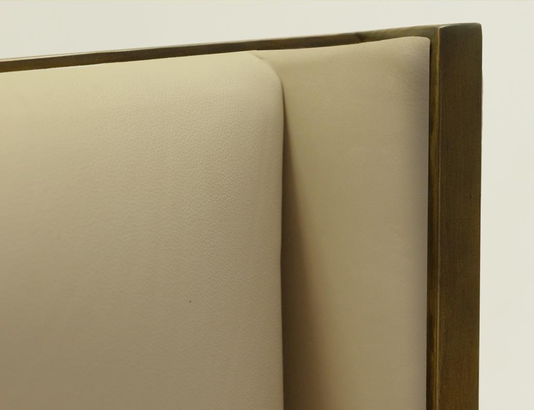 Upholstered Chair (100% Leathe - IFD6474CHU
