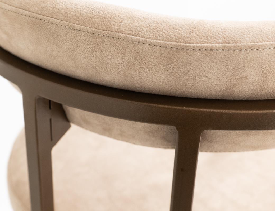 Upholstered Barstool - IUP532-BST24-244