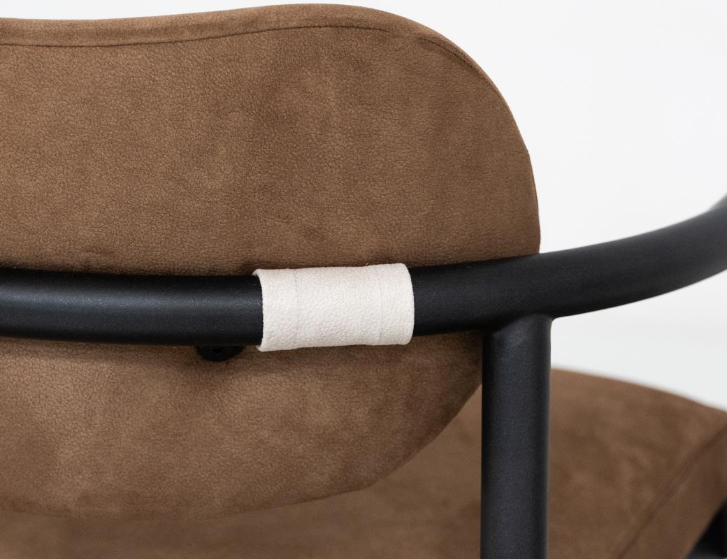 Upholstered Chair - IUP857-CHU-239